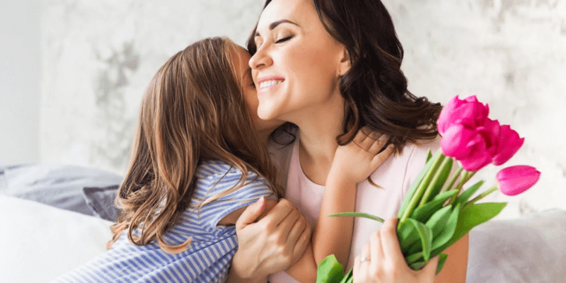 Gợi ý 10 món quà tặng 8 3 cho các mẹ ý nghĩa